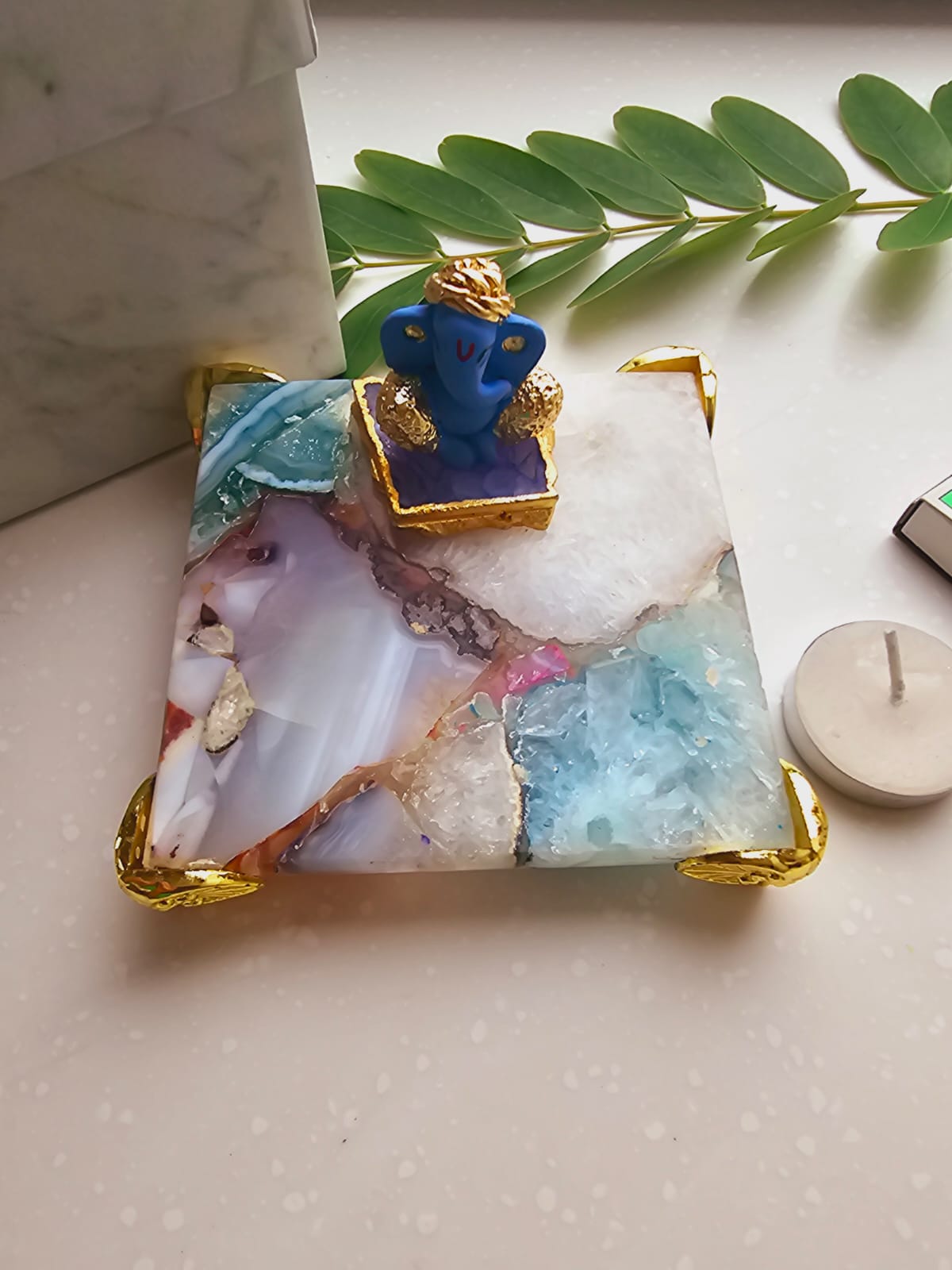 Gold platted ganesha - Image 5