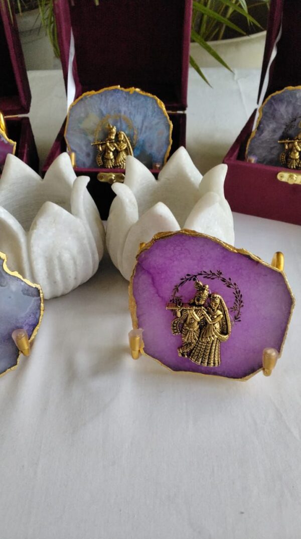 Divine deities - Image 2