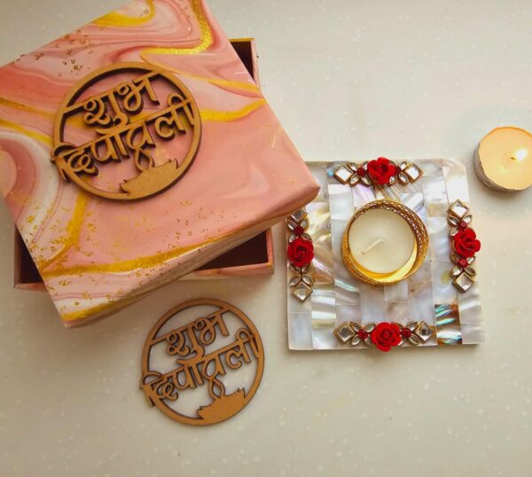 Mother of pearl tealights